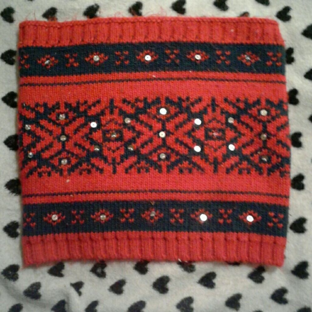 American Eagle Outfitters tube scarf